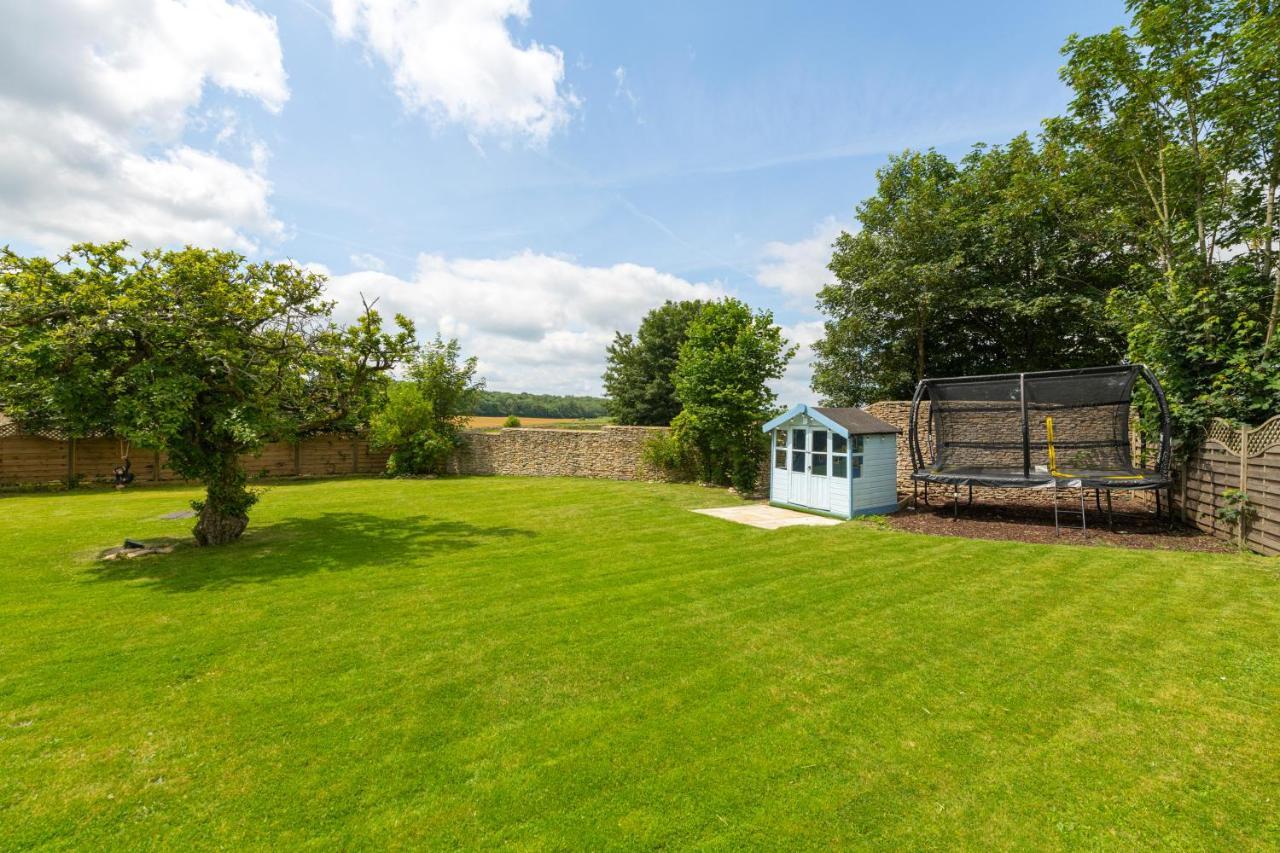 Cotswold Manor House - Country House Retreat With Hot Tub, Ideal For Large Groups Petty France Bagian luar foto
