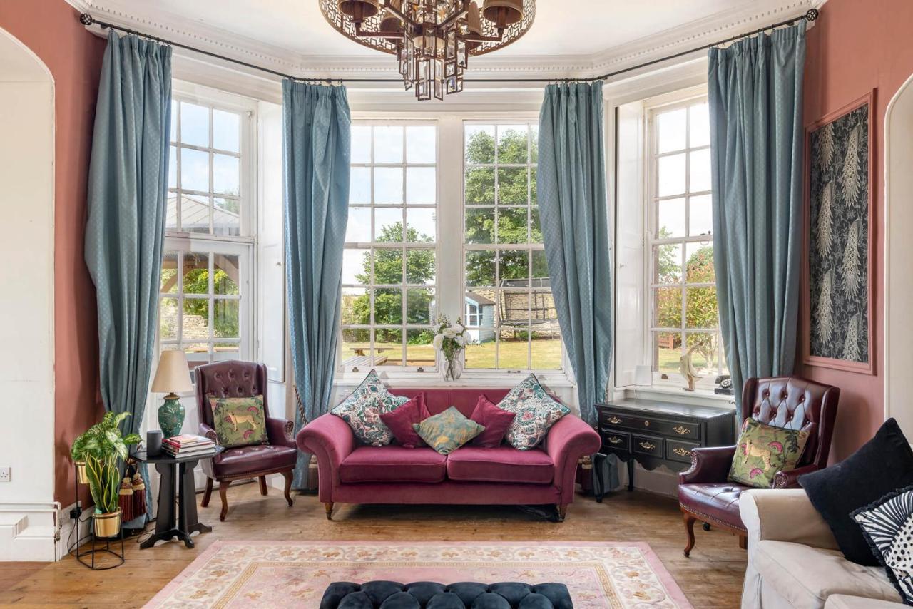 Cotswold Manor House - Country House Retreat With Hot Tub, Ideal For Large Groups Petty France Bagian luar foto